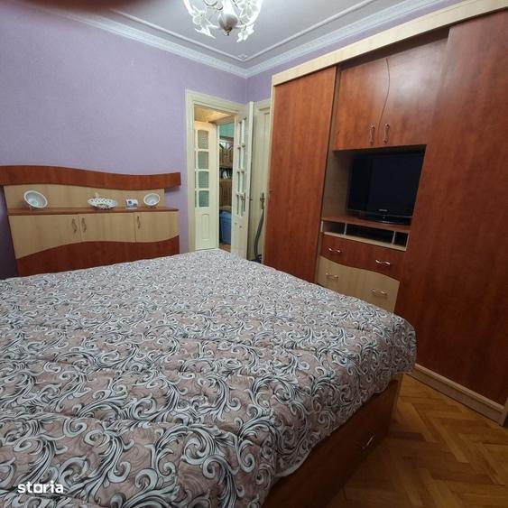 Apartament cu 3 camere în Țiglina 2