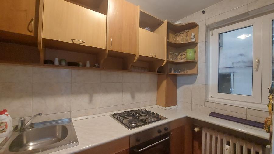 Apartament cu 2 camere decomandat în Tineretului