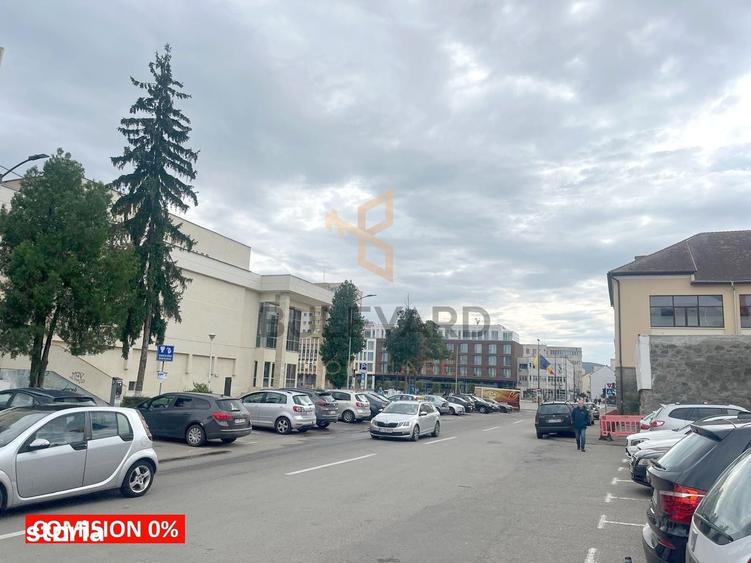 Apartament cu 3 camere în Central