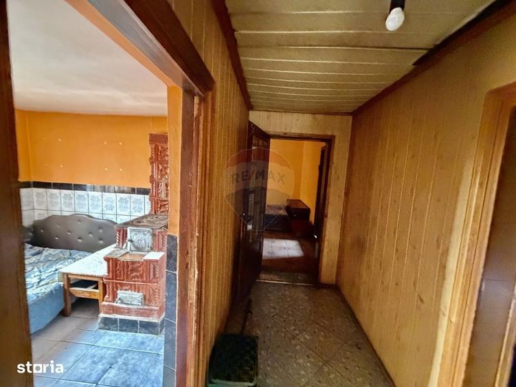 Casă cu 4 camere în Blidari