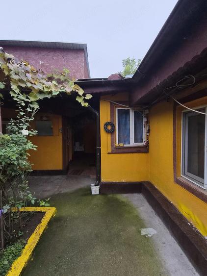 Casă cu 3 camere cu Teren 320 Mp în Prelungirea Ghencea