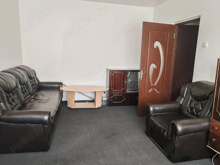 Apartament cu 2 camere semidecomandat în 9 Mai
