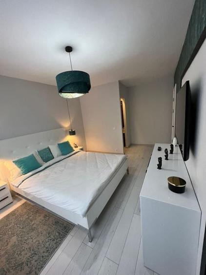Apartament cu 2 camere decomandat în Lazaret
