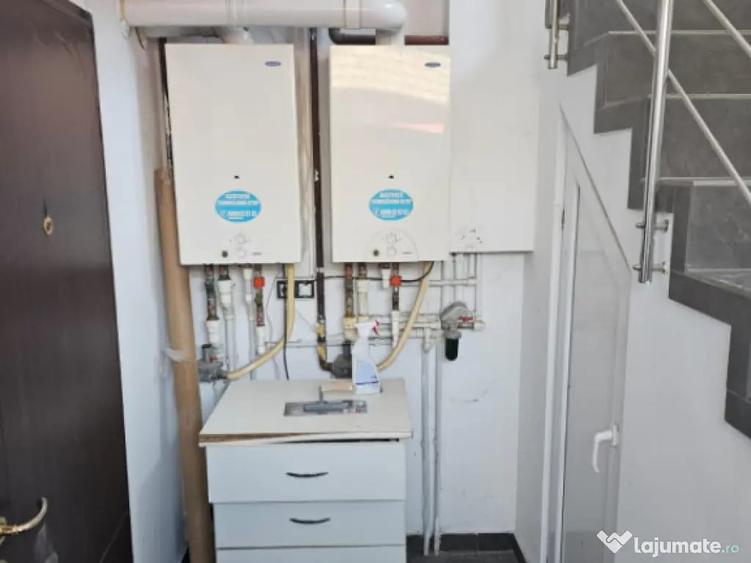 Casă cu 8 camere cu Teren 166 Mp în Central