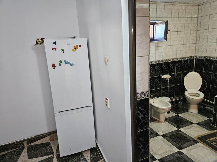 Casă individuală cu 4 camere cu Canalizare în Ștefănești