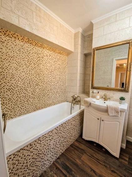 Apartament cu 3 camere decomandat în 9 Mai