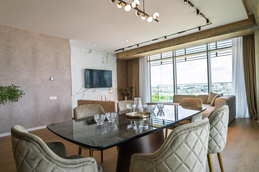 Apartament cu 4 camere în Floreasca
