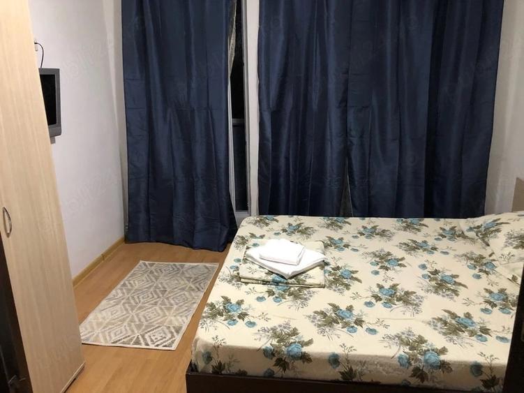 Apartament cu 4 camere semidecomandat, mobilat în Tomis Nord