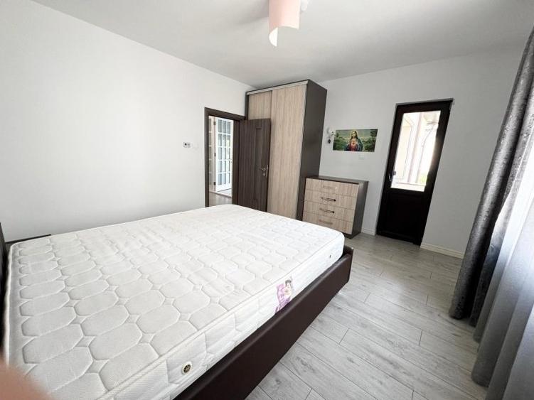 Casă cu 5 camere cu Teren 385 Mp în Bucureștii Noi