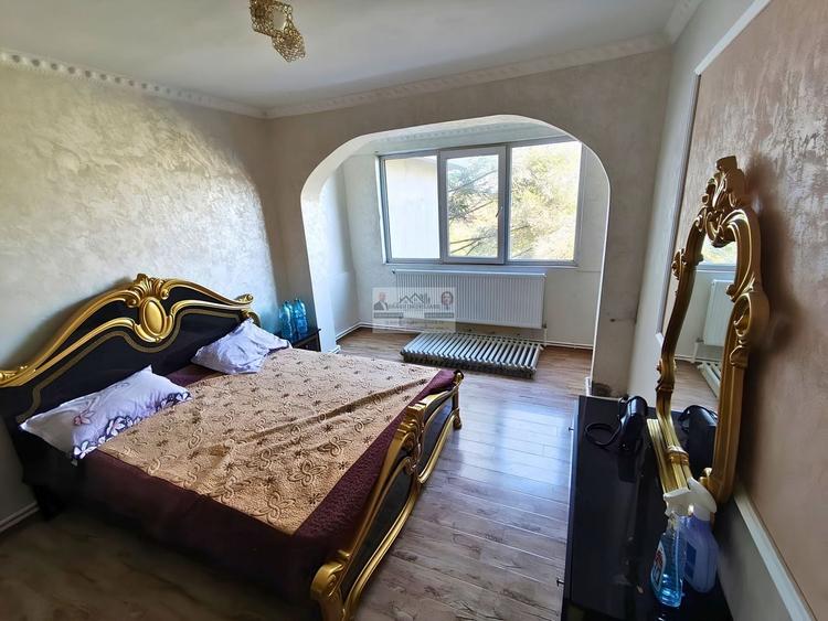 Apartament cu 3 camere decomandat în Nord