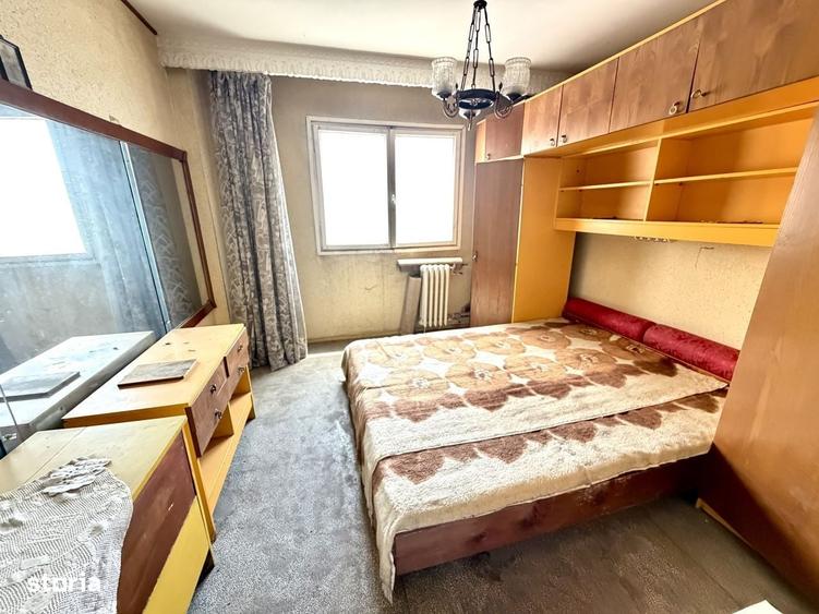 Apartament cu 3 camere decomandat în Mioriței — fotografia 3