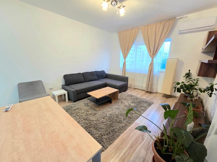 Apartament cu 2 camere decomandat în Militari