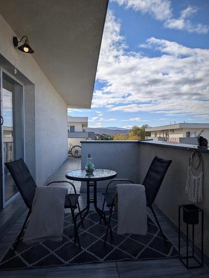 Apartament cu 2 camere semidecomandat în Exterior Vest