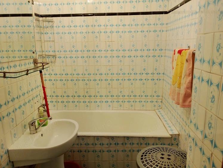 Apartament cu 2 camere decomandat în Lacul Tei