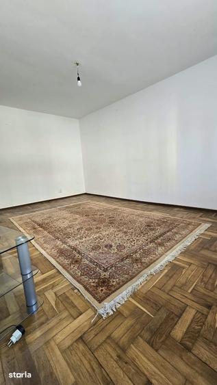 Garsonieră în Dărmănești