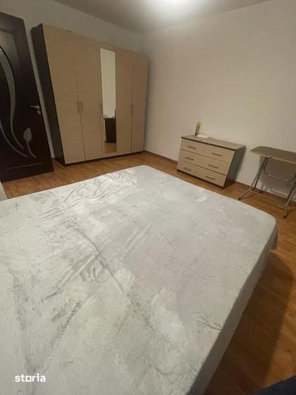 Garsonieră în Titan