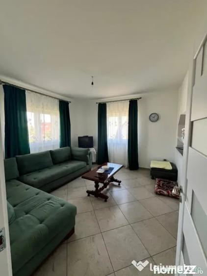 Casă cu 3 camere cu Teren 1000 Mp în Central