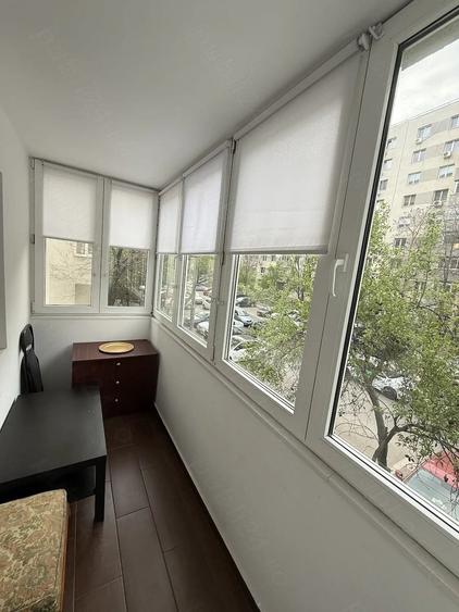 Apartament cu 2 camere decomandat în Baba Novac