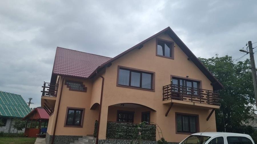 Casă cu 4 camere în Crăcăoani