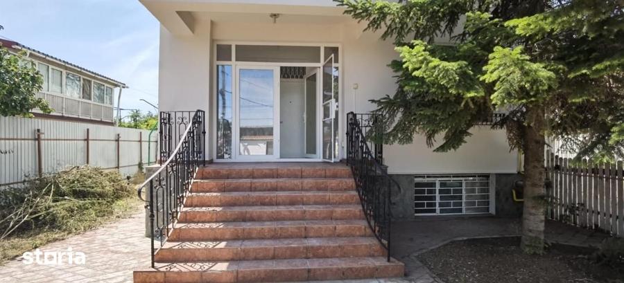 Casă cu 4 camere cu Teren 1438 Mp în Chiscani