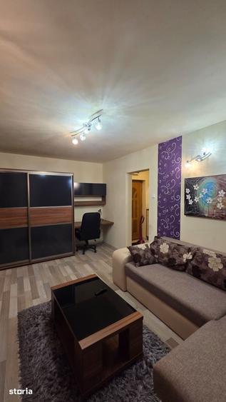 Apartament cu 2 camere semidecomandat în Grigorescu