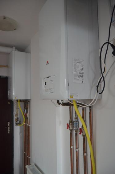 Apartament cu 2 camere decomandat în Bușteni