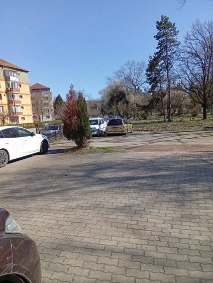 Spațiu comercial, de 1,100 mp, în Govândari