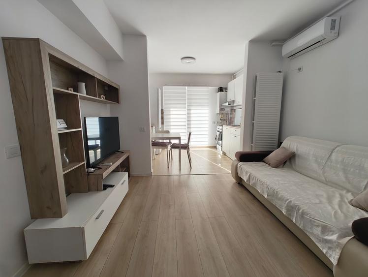 Apartament cu 2 camere nedecomandat în Dristor