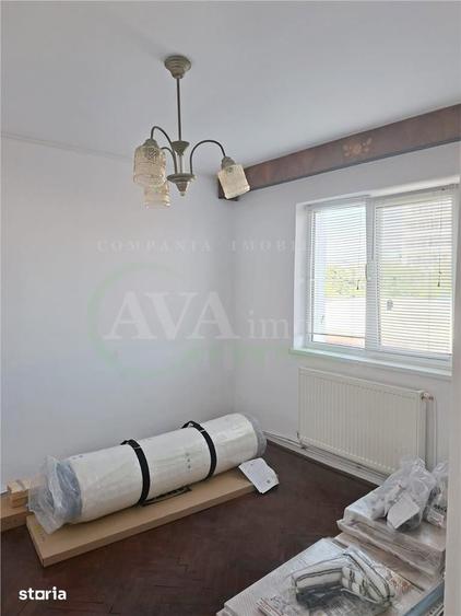 Apartament cu 3 camere semidecomandat în Bistrița Lac