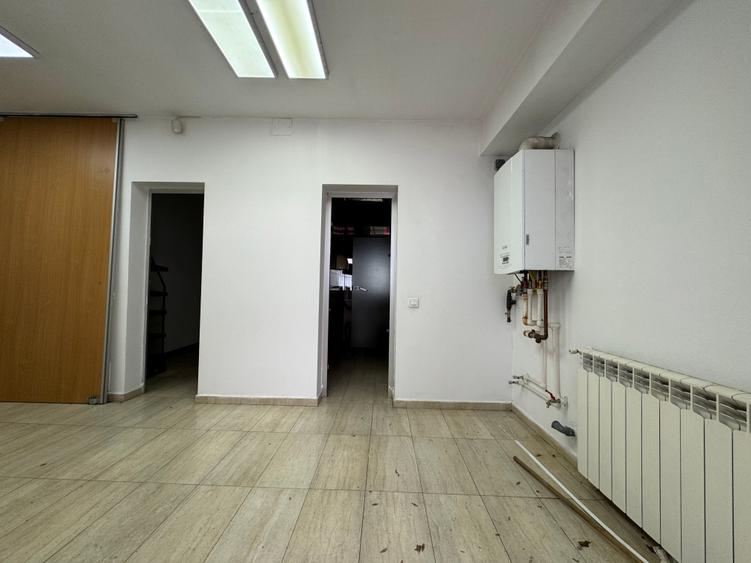 Spațiu comercial, de 252 mp, în Titulescu