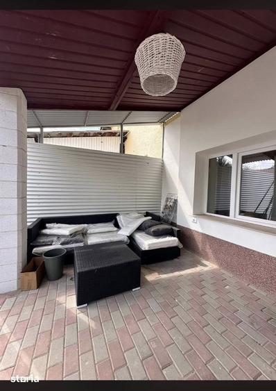 Casă cu 2 camere cu Teren 150 Mp în Central