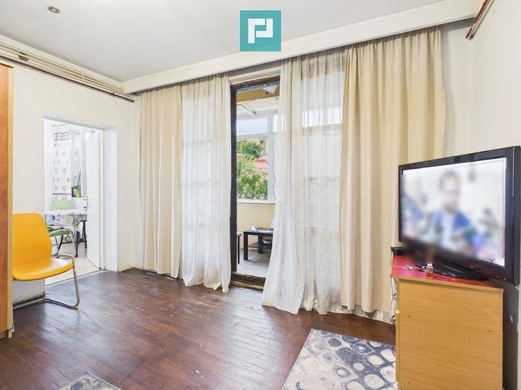 Apartament cu 5 camere decomandat în Cișmigiu