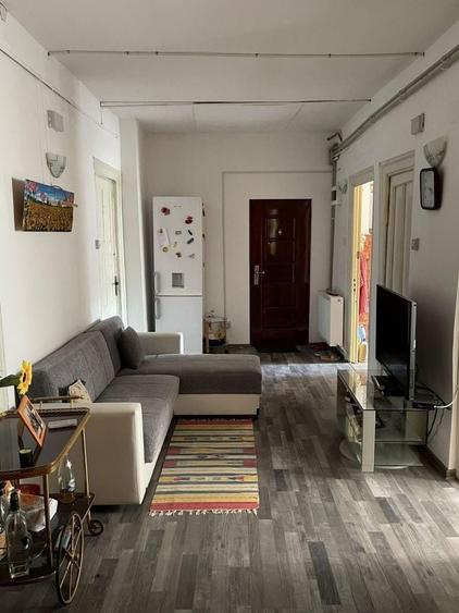Apartament cu 3 camere în Unirii