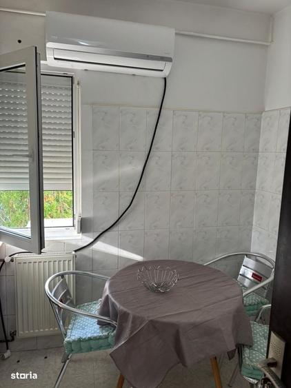 Apartament cu 2 camere decomandat în Vest