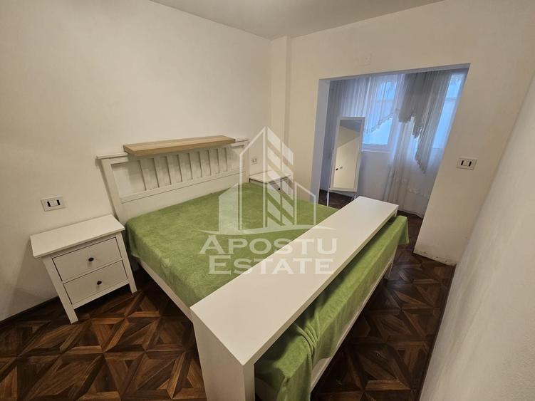 Apartament cu 2 camere nedecomandat în Lipovei