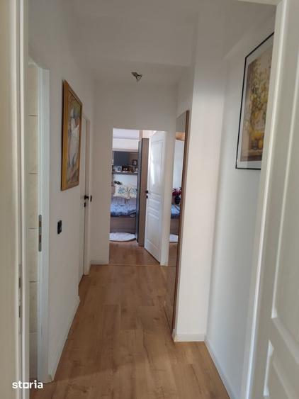 Apartament cu 3 camere în Titan