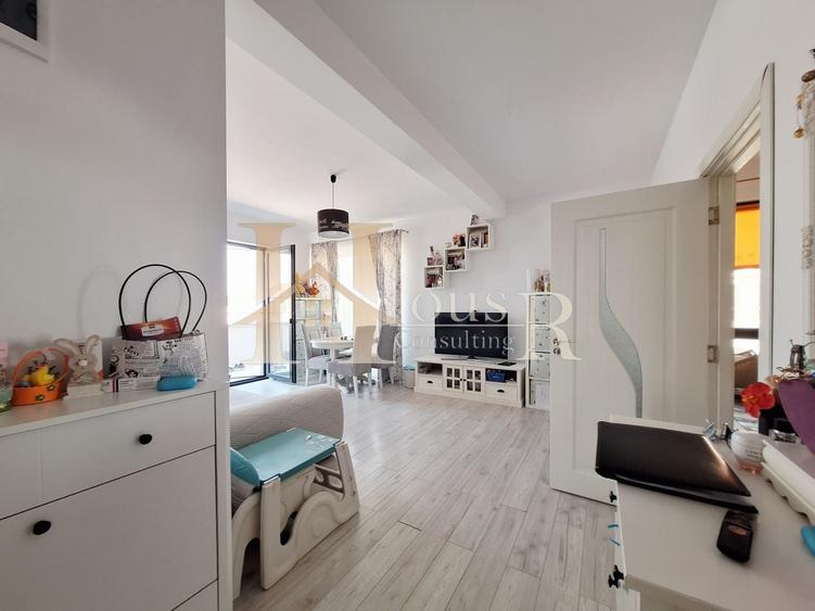 Apartament cu 2 camere semidecomandat, mobilat în Girocului