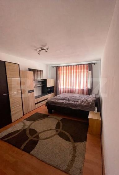 Apartament cu 3 camere decomandat, mobilat în Mănăștur