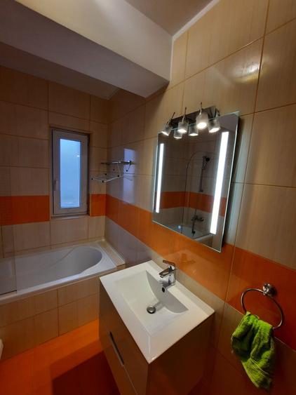 Apartament cu 2 camere decomandat în Becaș