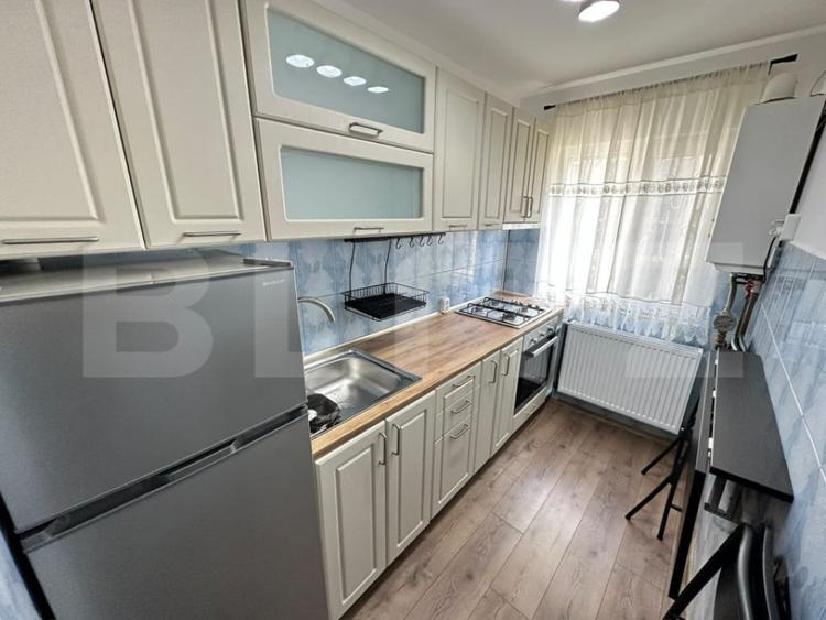 Apartament cu 2 camere semidecomandat în Micro 6