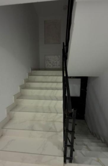 Apartament cu 3 camere decomandat în Sud-Est
