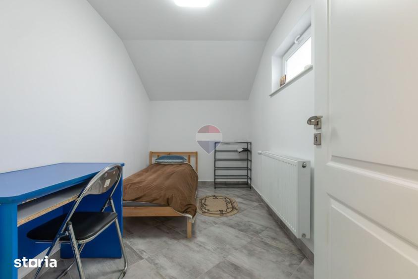 Casă cu 7 camere cu Teren 1833 Mp în Gherăiești