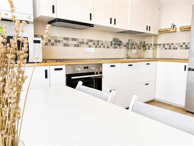 Apartament cu 2 camere semidecomandat, mobilat în Turnișor