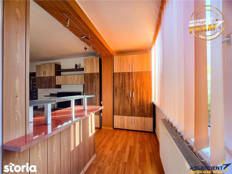 Apartament cu 3 camere, mobilat în Simeria