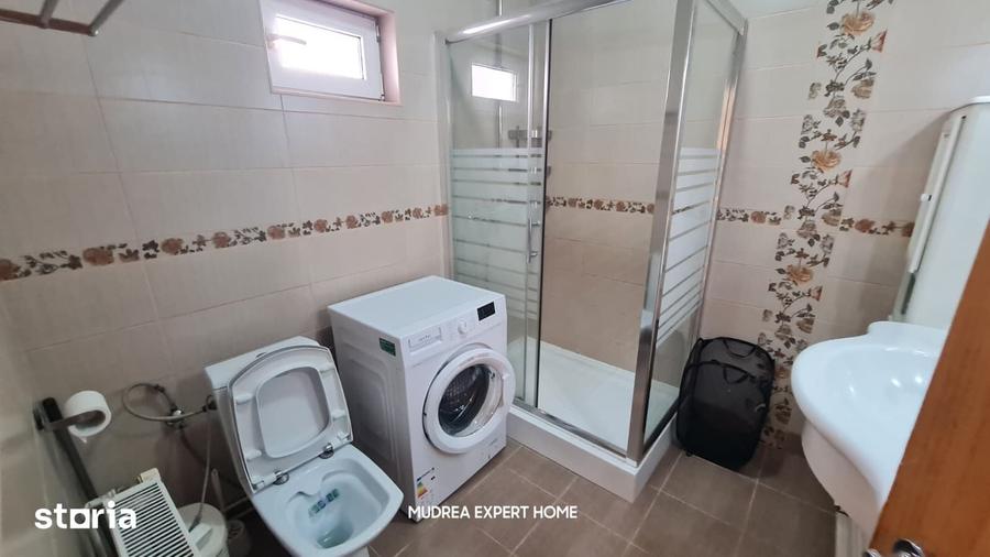 Casă cu 3 camere cu Teren 400 Mp în Central