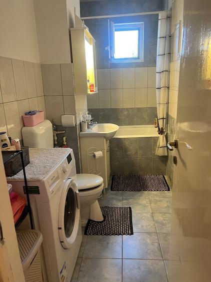 Apartament cu 2 camere decomandat în Nufărul