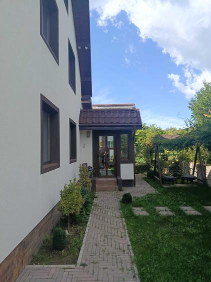Casă cu 4 camere cu Teren 341 Mp în Făget