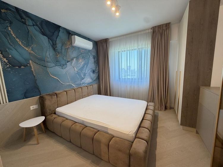 Casă cu 3 camere semidecomandat în Central