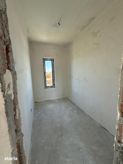 Casă cu 4 camere cu Teren 417 Mp în Tărlungeni