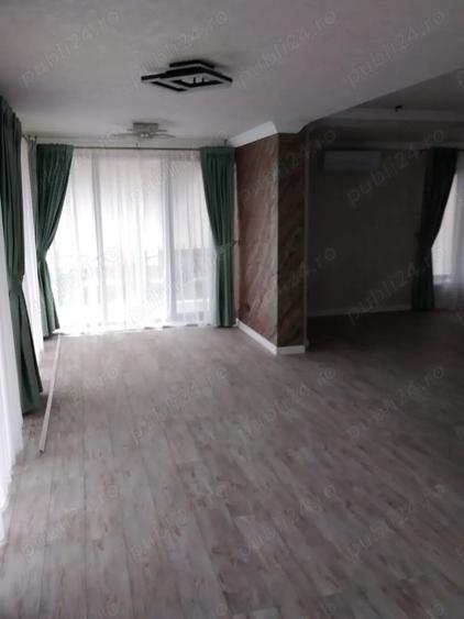 Casă cu 6 camere cu Teren 663 Mp în Crevedia
